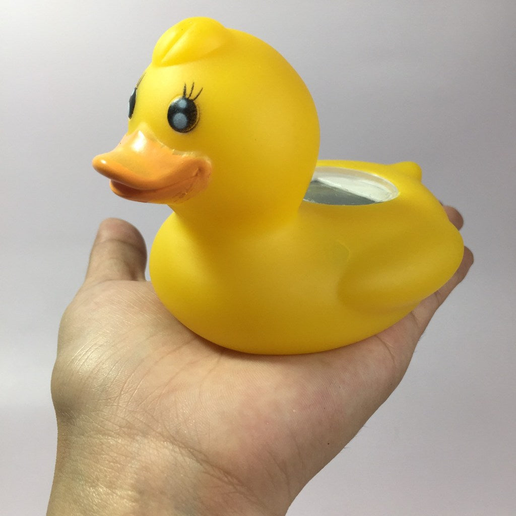 Duck Digital Bath Tub Water Thermometer, with Hot Cold Indicator