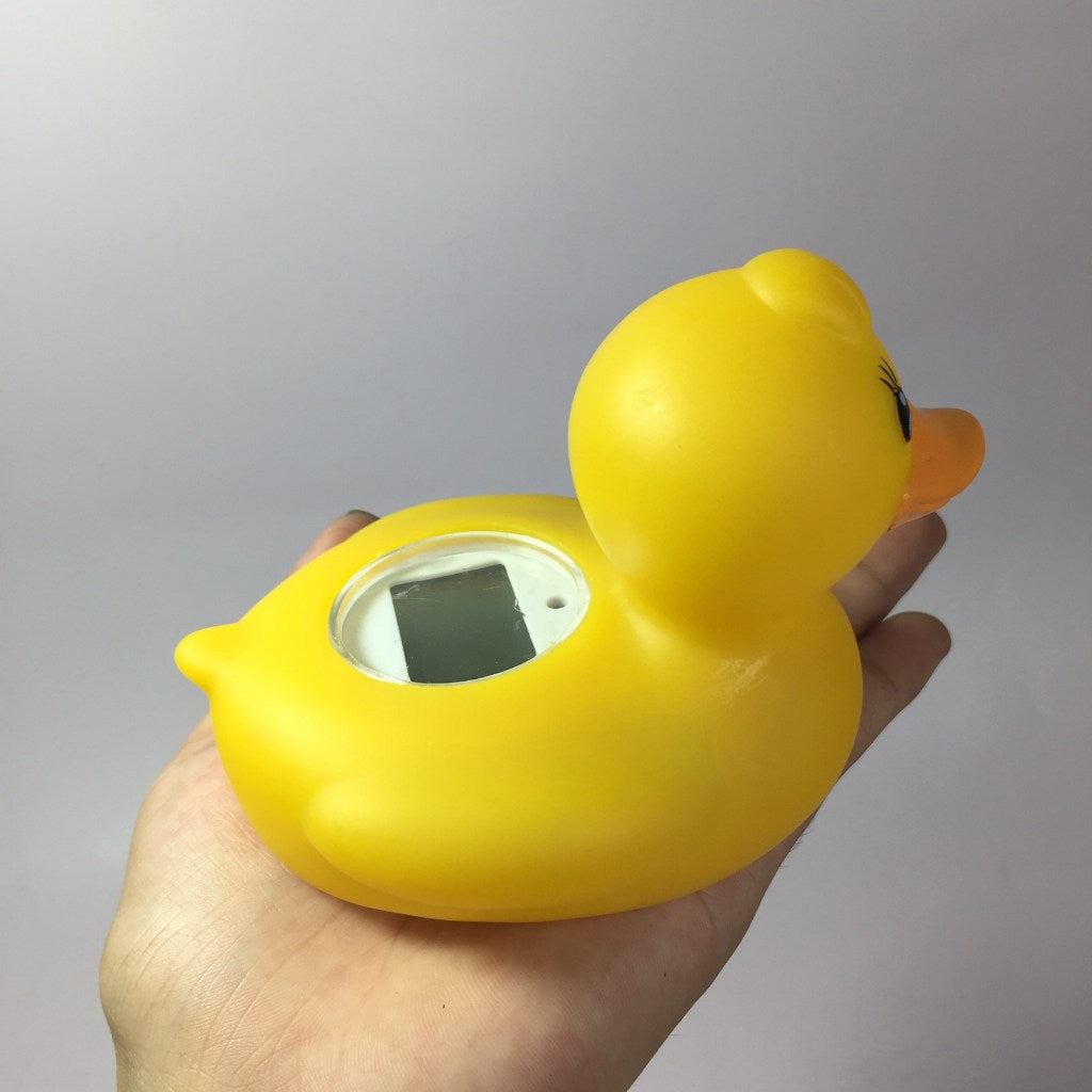 Duck Digital Bath Tub Water Thermometer, with Hot Cold Indicator