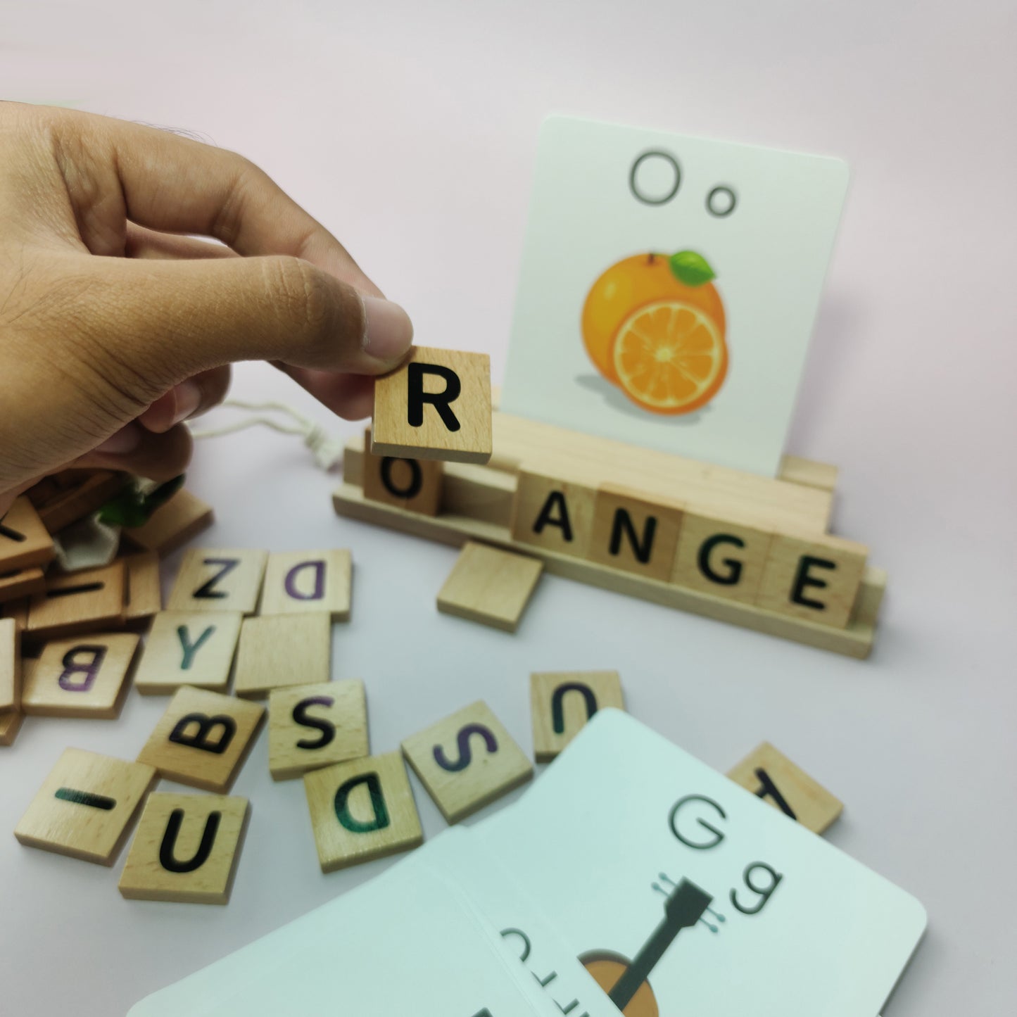 Wooden Spelling Tiles with Flash Cards Toy