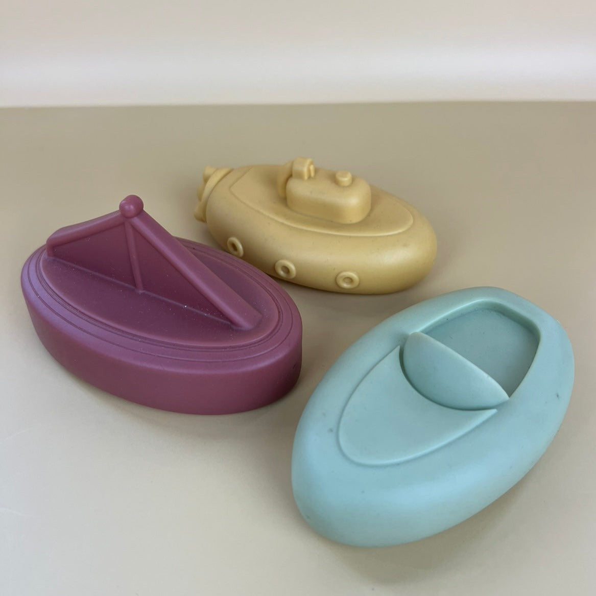 Floating Rubber Boat Bath Toy Set
