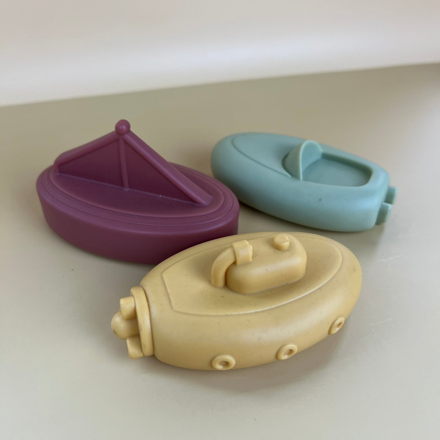 Floating Rubber Boat Bath Toy Set