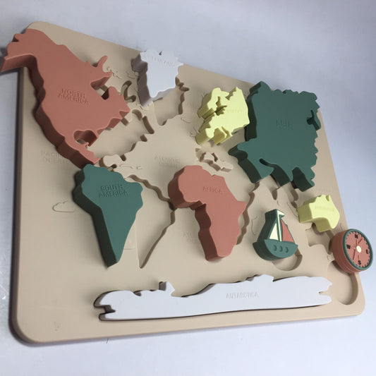 Silicone World Map Puzzle Board